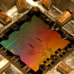 Une Révolution dans la Fabrication de Puces avec le Nouveau Processeur Quantum de XYZ Corp